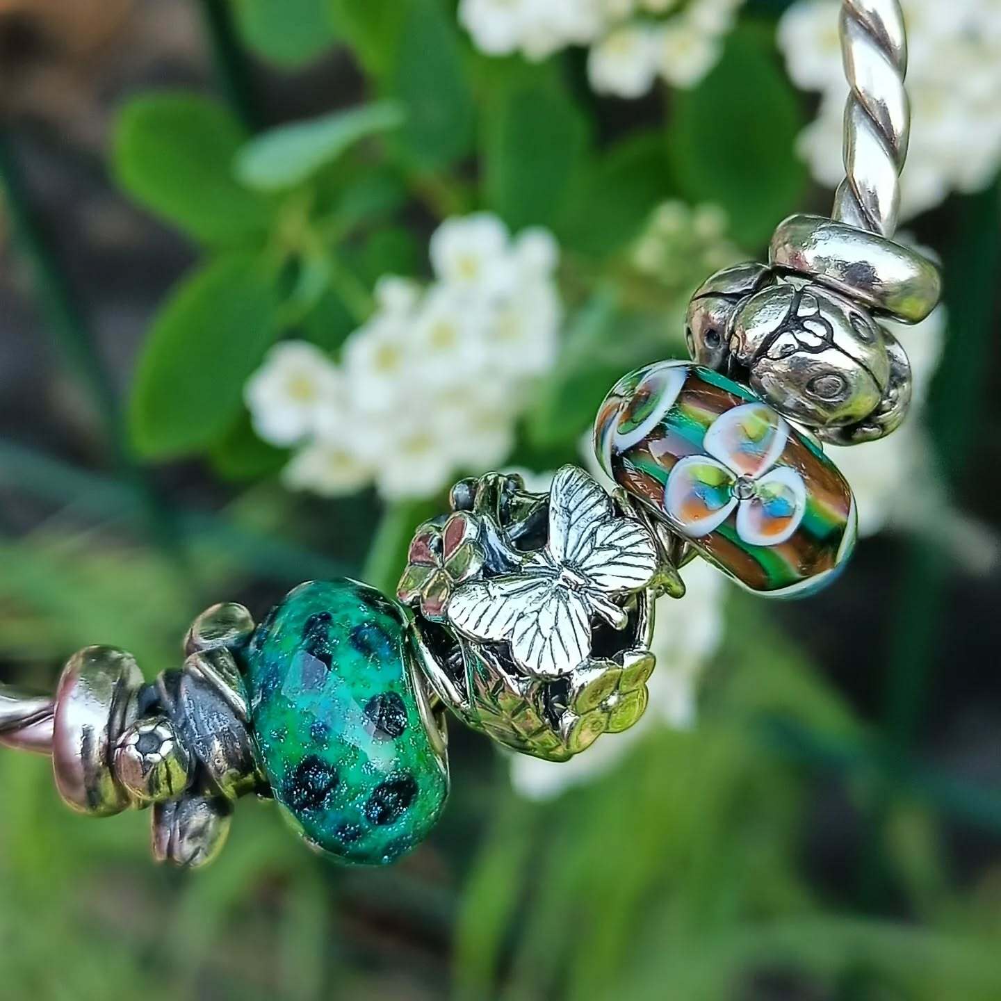 Rainbow Flower – Trollbeads